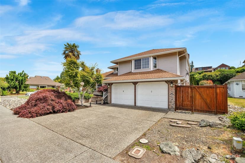 Property photo for 816 Aloha Place, Edmonds photo 33