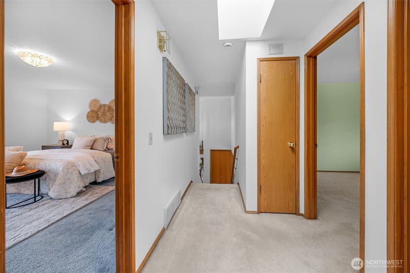 Property photo for 816 Aloha Place, Edmonds photo 26