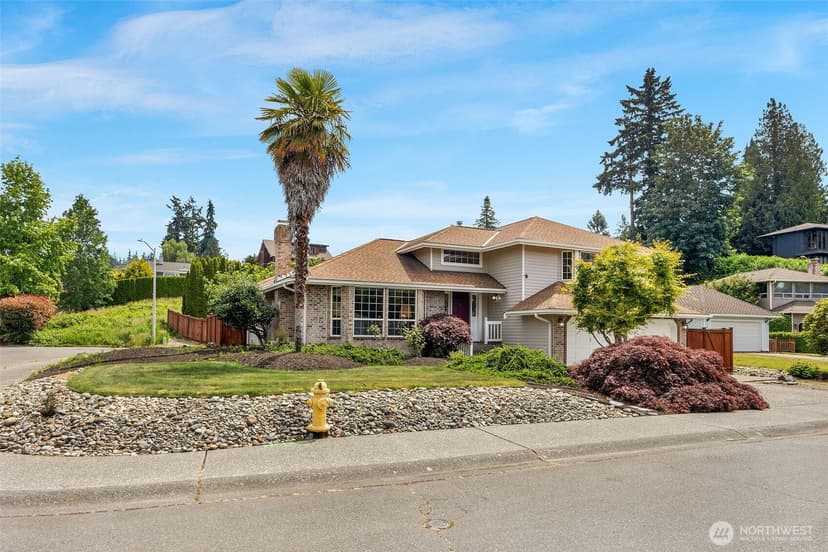 Property photo for 816 Aloha Place, Edmonds photo 35
