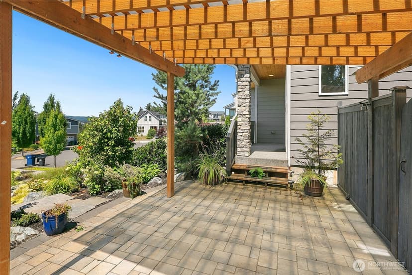 Property photo for 6028 37th Place NE, Marysville photo 6