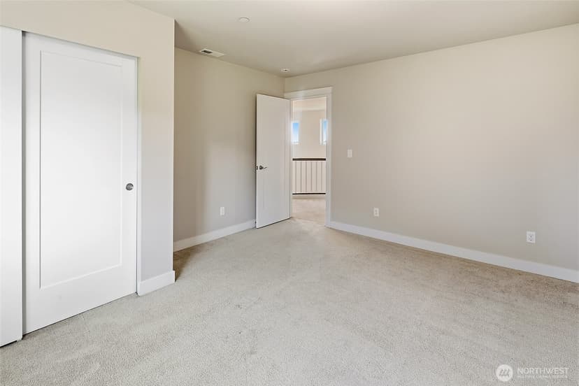Property photo for 6028 37th Place NE, Marysville photo 26