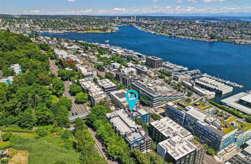 Property photo for 701 Galer Street #813, Seattle photo 37