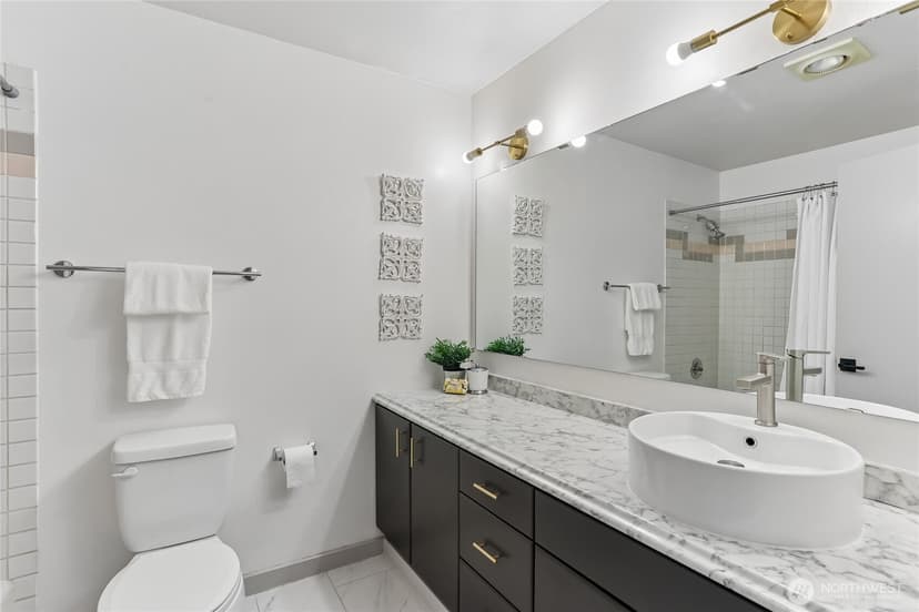 Property photo for 701 Galer Street #813, Seattle photo 26