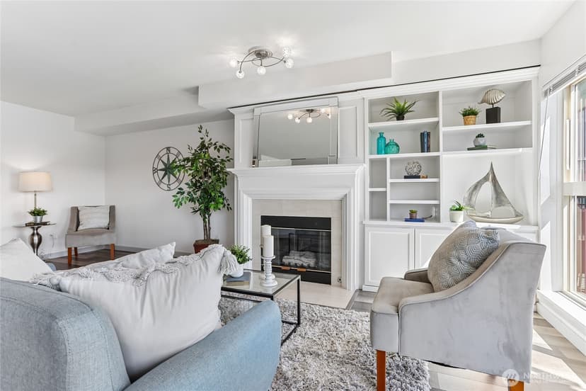 Property photo for 701 Galer Street #813, Seattle photo 7