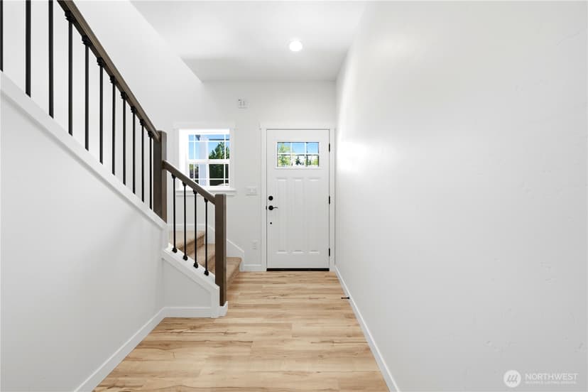 Property photo for 17810 26th Drive NE, Marysville photo 5