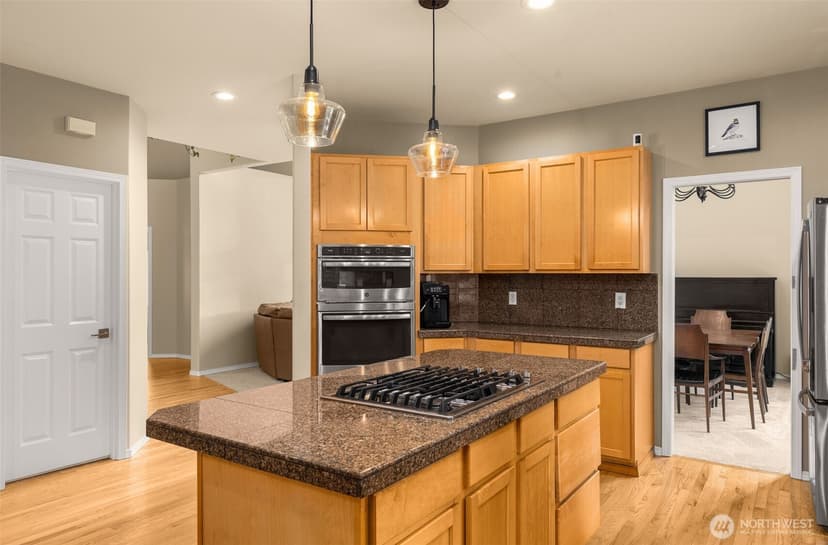 Property photo for 17048 183rd Place NE, Woodinville photo 10