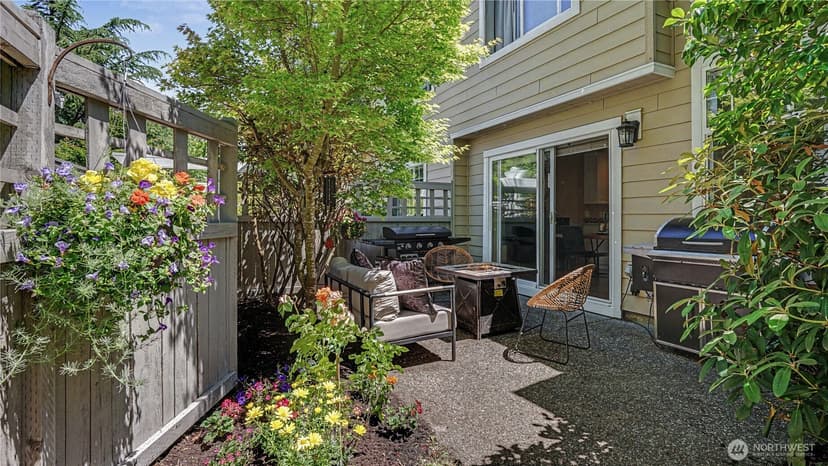Property photo for 511 Elma Place NE, Renton photo 29