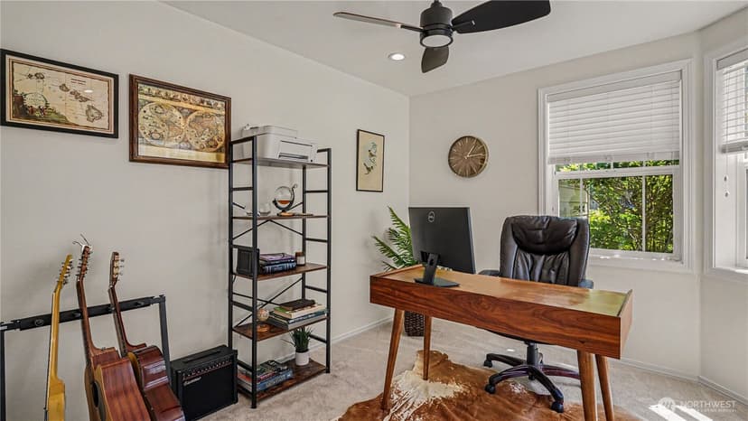 Property photo for 511 Elma Place NE, Renton photo 15