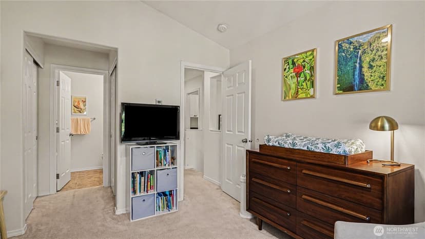Property photo for 511 Elma Place NE, Renton photo 23