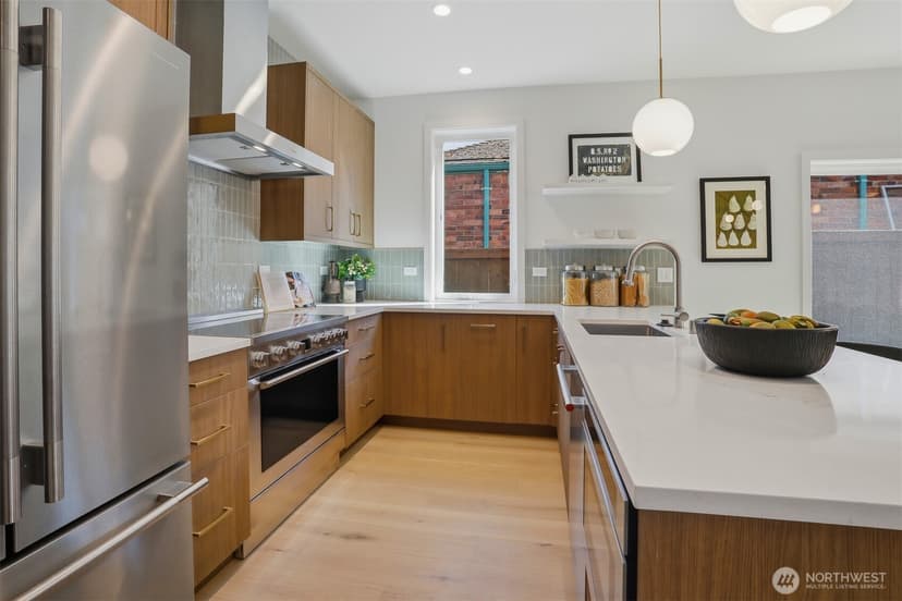 Property photo for 8328 24th Avenue NW, Seattle photo 11