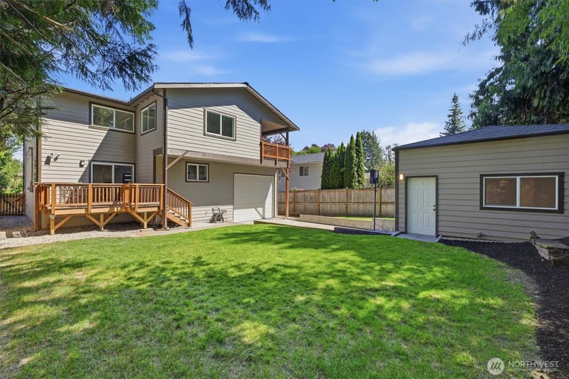 Property photo for 18823 SE 42nd Street, Issaquah photo 31