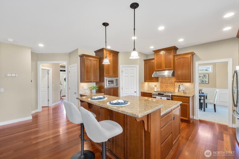 Property photo for 21715 31st Street E, Lake Tapps photo 8