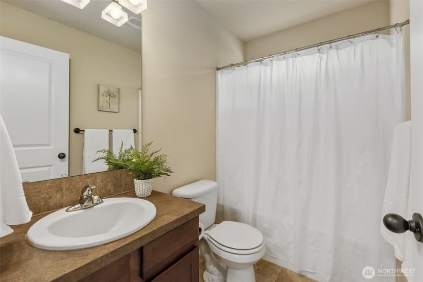 Property photo for 26832 223rd Lane SE, Maple Valley photo 18