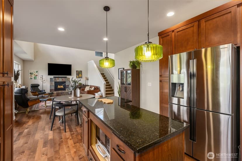 Property photo for 26832 223rd Lane SE, Maple Valley photo 8