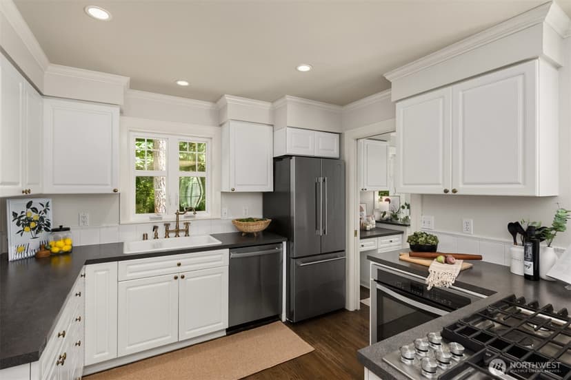 Property photo for 8219 NE New Brooklyn Road, Bainbridge Island photo 14