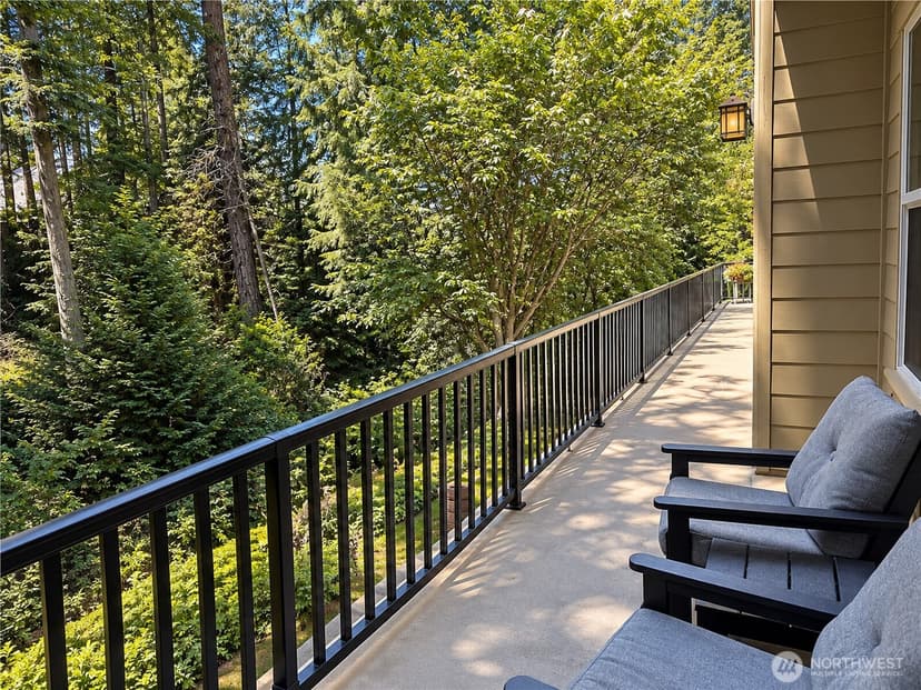 Property photo for 18210 Homeview Drive, Edmonds photo 18