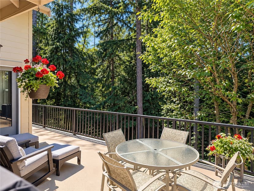 Property photo for 18210 Homeview Drive, Edmonds photo 7