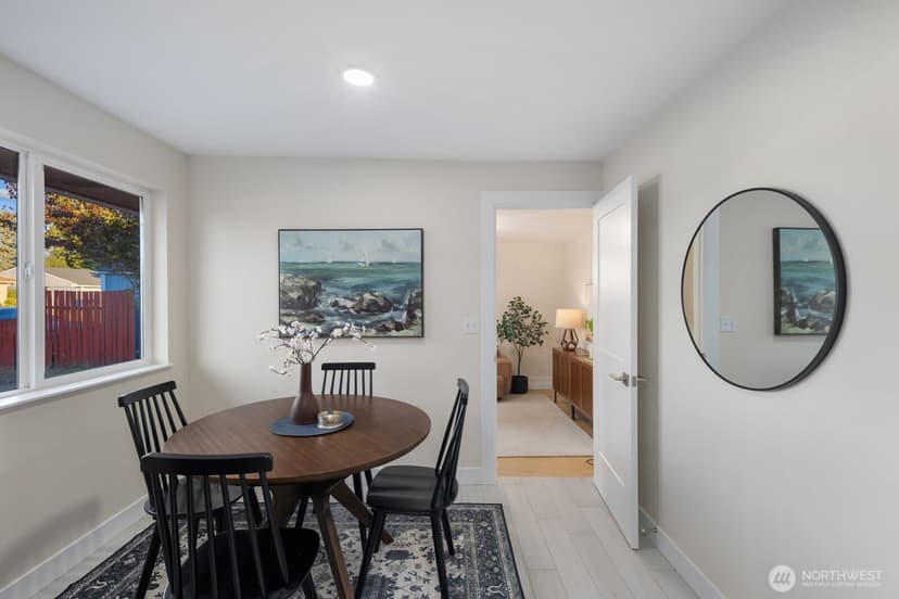 Property photo for 10702 Douglas Drive SW, Lakewood photo 12