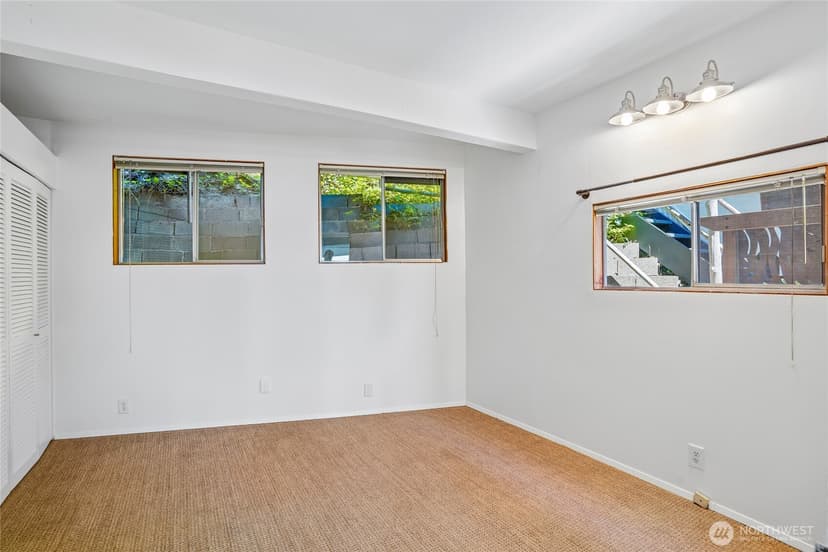 Property photo for 3134 SW 172nd Street, Burien photo 18