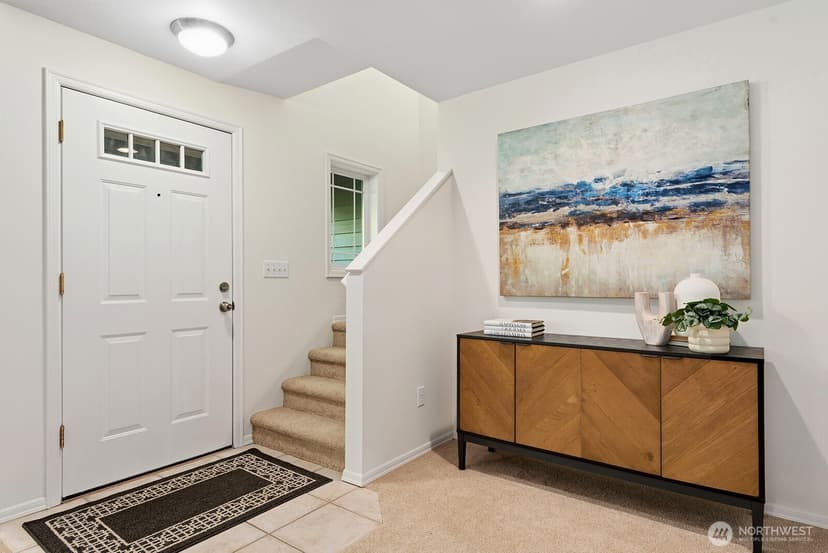 Property photo for 15732 Interlake Avenue N, Shoreline photo 5