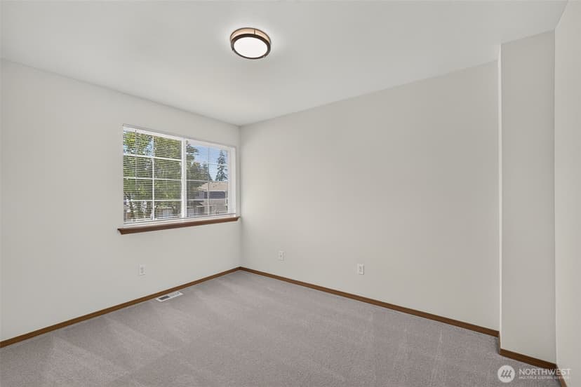 Property photo for 4929 104th Place NE, Marysville photo 20
