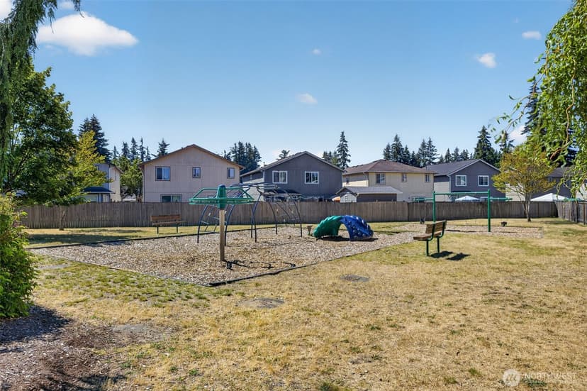 Property photo for 4929 104th Place NE, Marysville photo 30