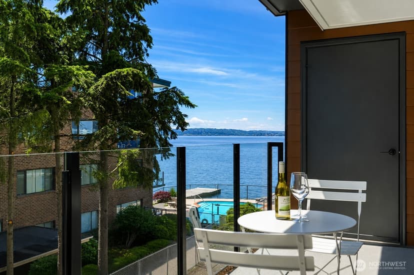 Property photo for 6333 Lake Washington Boulevard NE #304, Kirkland photo 13