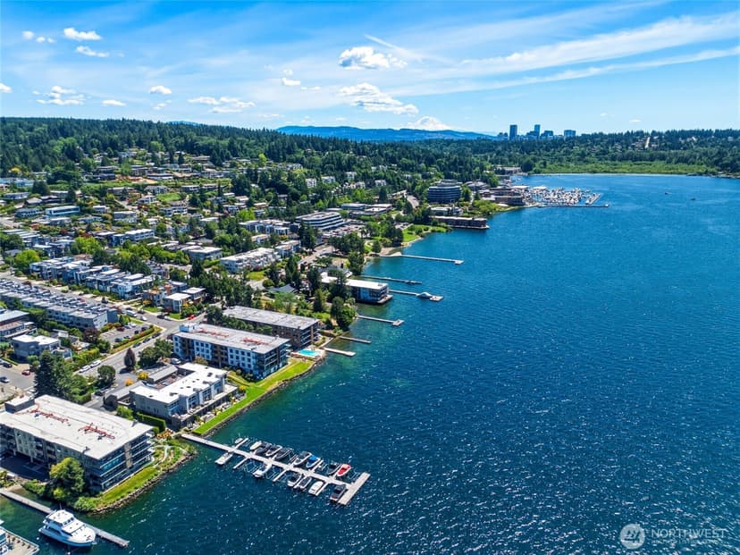 Property photo for 6333 Lake Washington Boulevard NE #304, Kirkland photo 27