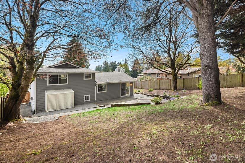 Property photo for 14011 98th Avenue NE, Kirkland photo 26