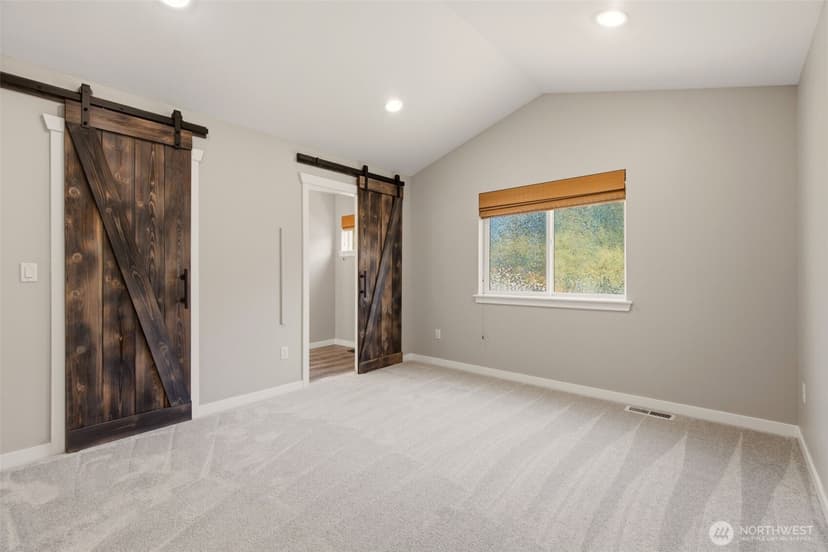 Property photo for 8517 36th Avenue NE, Marysville photo 23