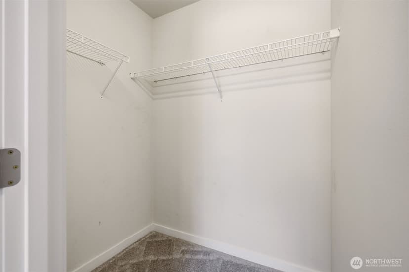 Property photo for 8517 36th Avenue NE, Marysville photo 32