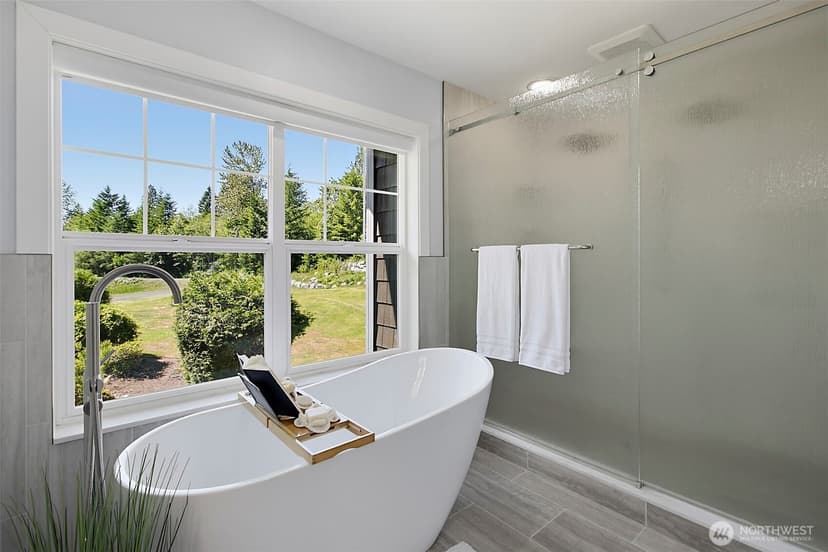 Property photo for 22420 270th Avenue SE, Maple Valley photo 28