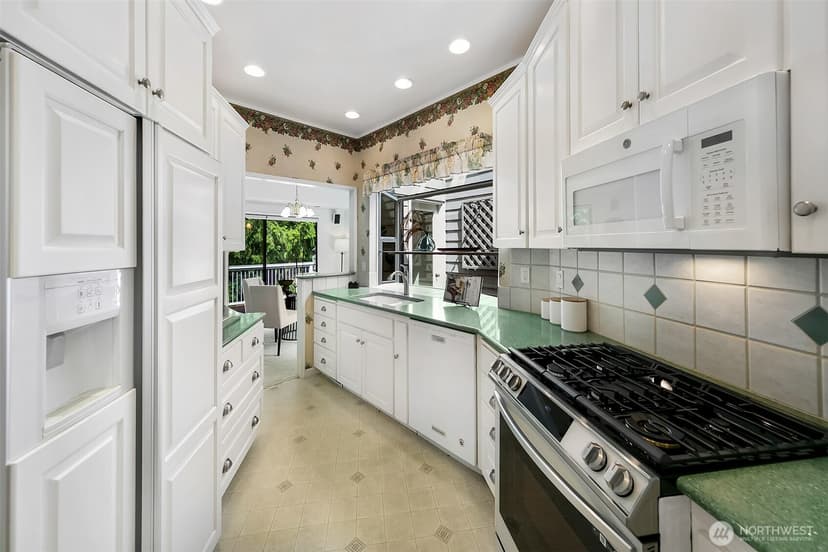 Property photo for 15000 Village Green Drive #27, Bothell photo 13
