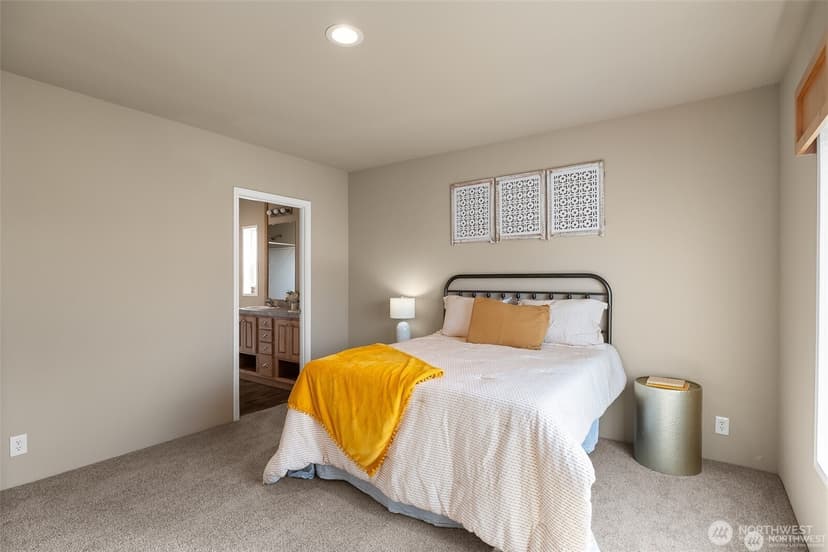 Property photo for 1430 OCEAN SHORES Boulevard SW, Ocean Shores photo 10