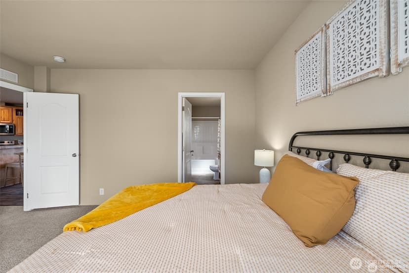 Property photo for 1430 OCEAN SHORES Boulevard SW, Ocean Shores photo 11