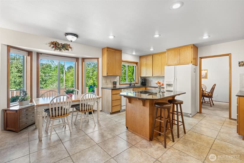 Property photo for 1918 8th Street Ct SW, Puyallup photo 10