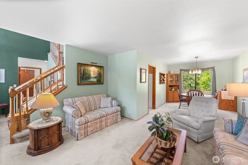 Property photo for 1918 8th Street Ct SW, Puyallup photo 6