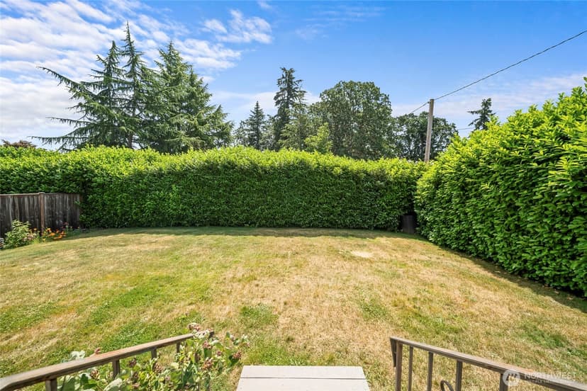 Property photo for 15205 Grant Avenue SW, Lakewood photo 25
