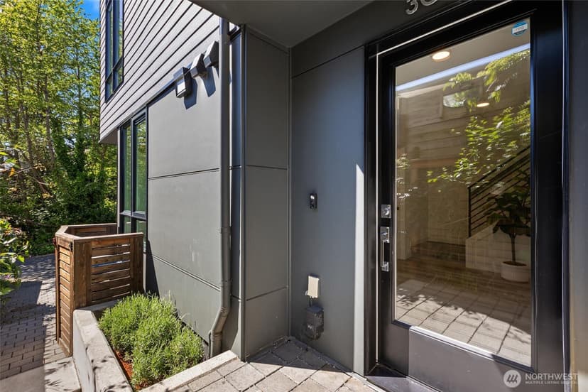 Property photo for 3011 30th Avenue W #A, Seattle photo 2