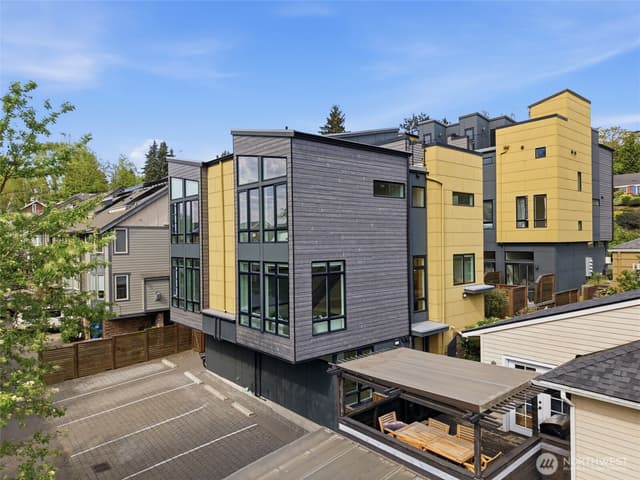 Property photo for 3011 30th Avenue W #A, Seattle