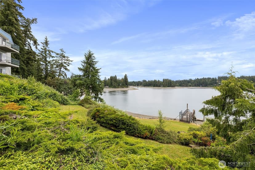 Property photo for 924 Shorewood Drive #C25, Bremerton photo 24