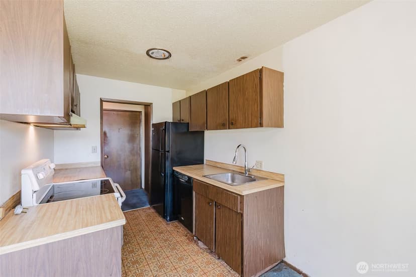 Property photo for 924 Shorewood Drive #C25, Bremerton photo 12