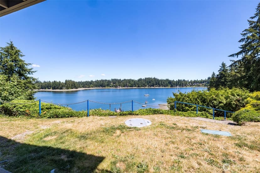 Property photo for 924 Shorewood Drive #C25, Bremerton photo 18