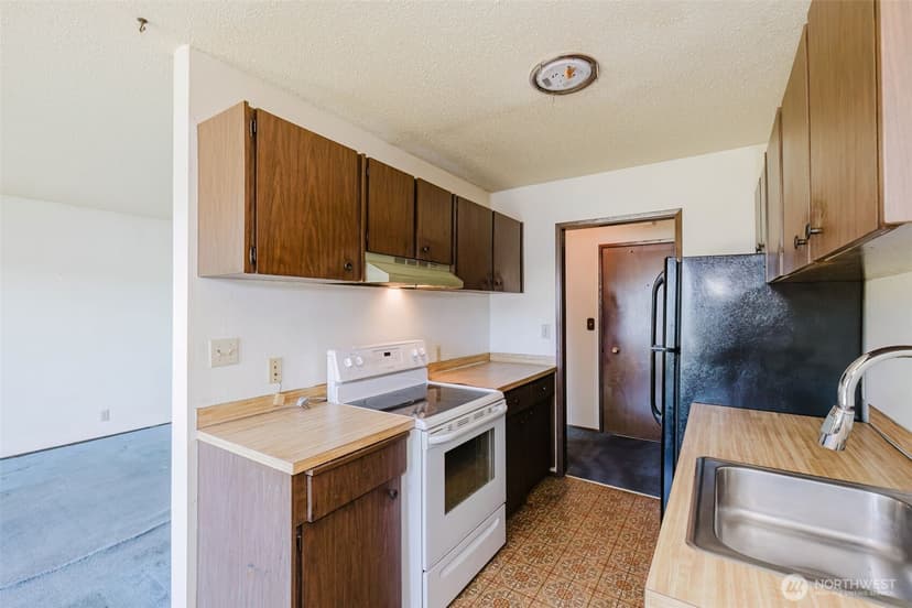 Property photo for 924 Shorewood Drive #C25, Bremerton photo 11