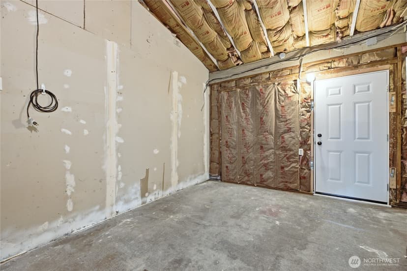 Property photo for 810 132nd Street S, Tacoma photo 33