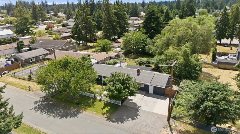 Property photo for 810 132nd Street S, Tacoma photo 38