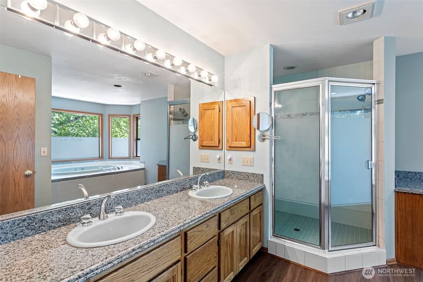 Property photo for 12308 SE 238th Place, Kent photo 16