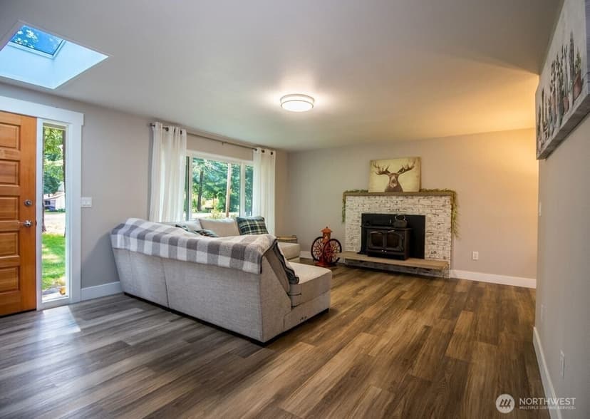 Property photo for 27719 217th Avenue SE, Maple Valley photo 2