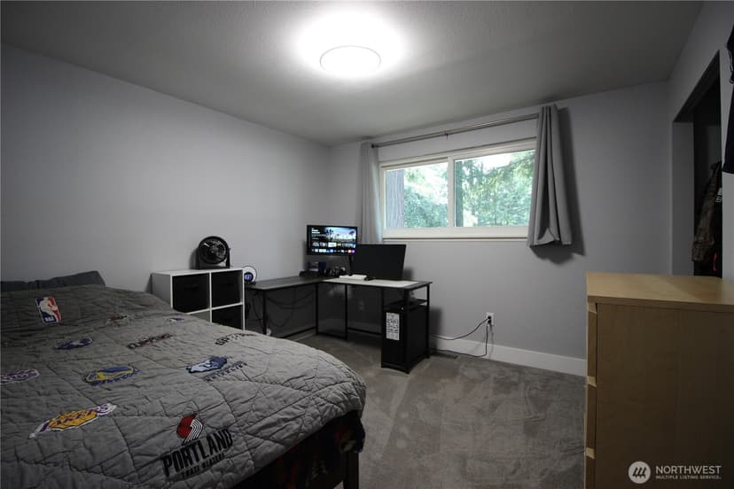 Property photo for 27719 217th Avenue SE, Maple Valley photo 9