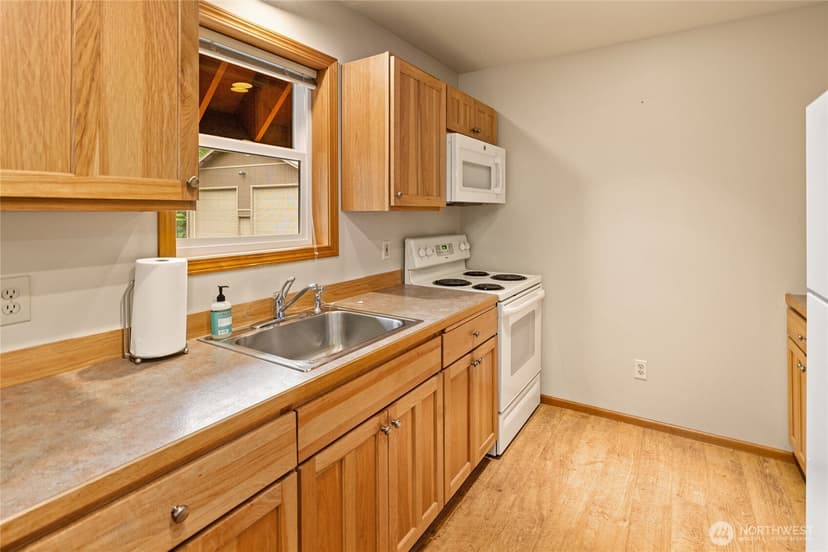 Property photo for 420 Vinegar Bend Road, Ronald photo 15